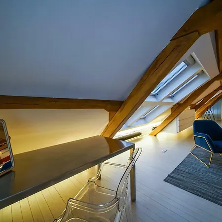 Huidevetterken Duplex 아파트 *